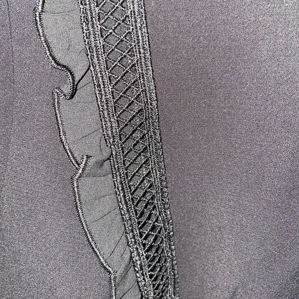 Dress - Picture 9 of 9